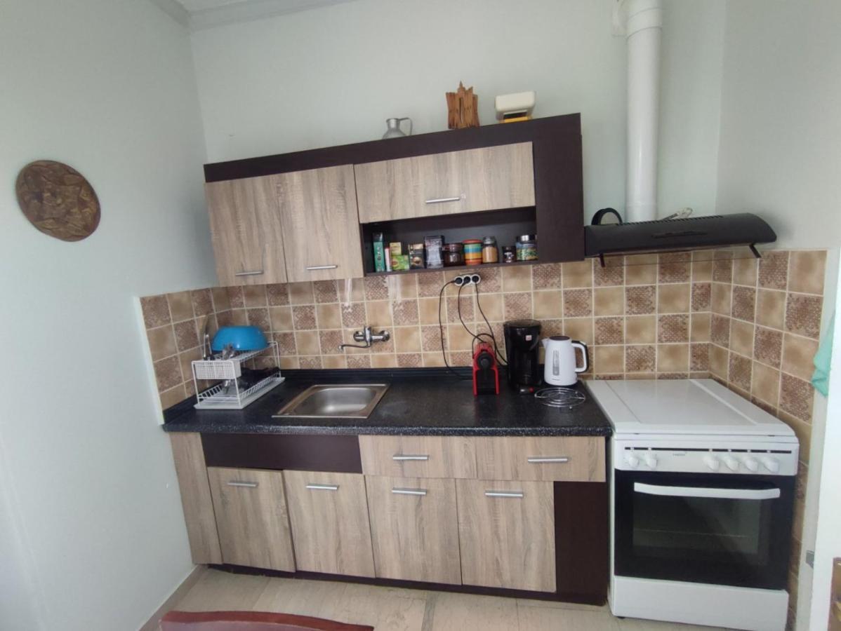 2 Br110 Sqm Free Parking Full Clima Apartment พาทรา ภายนอก รูปภาพ